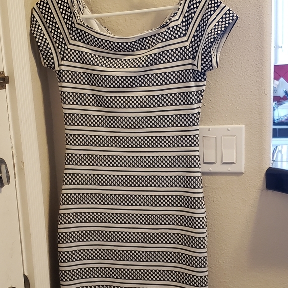 Bisou Bisou | Dresses | Bisou Bisou Black N White Fitted Dress 8 | Poshmark